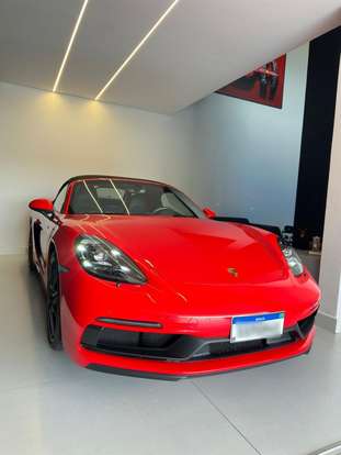 PORSCHE-718-2025