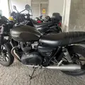 TRIUMPH STREET TWIN TRIUMPH STREET TWIN