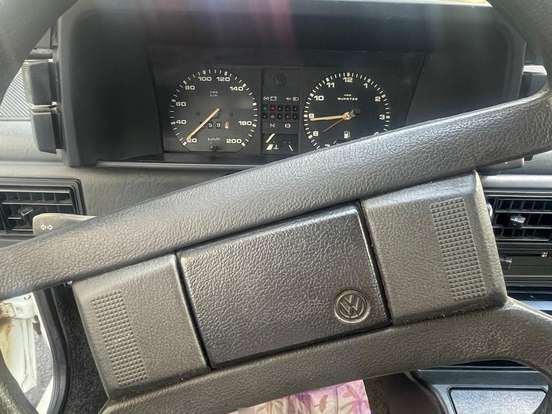 VOLKSWAGEN-VOYAGE-1.6 GL 8V GASOLINA 2P MANUAL VOLKSWAGEN-VOYAGE-1988