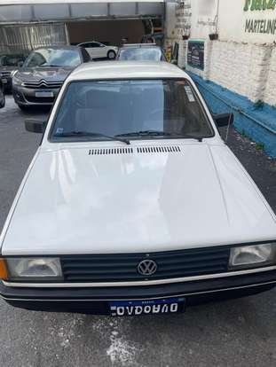 VOLKSWAGEN-VOYAGE-1988