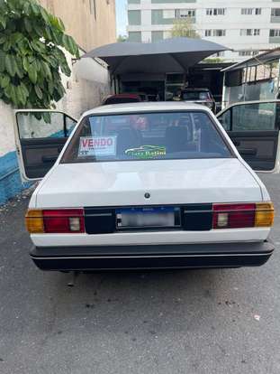 VOLKSWAGEN-VOYAGE-1988
