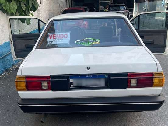 VOLKSWAGEN-VOYAGE-1.6 GL 8V GASOLINA 2P MANUAL VOLKSWAGEN-VOYAGE-1988