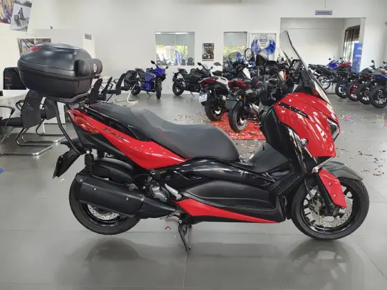 YAMAHA XMAX ABS YAMAHA XMAX ABS