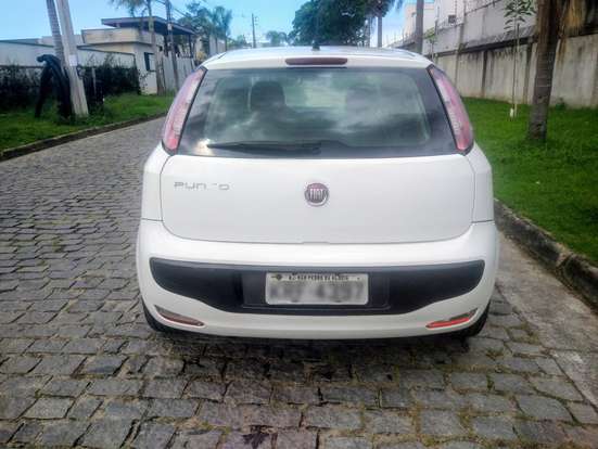 FIAT-PUNTO-2013