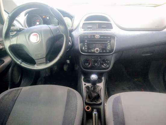 FIAT-PUNTO-1.4 ATTRACTIVE 8V FLEX 4P MANUAL FIAT-PUNTO-2013