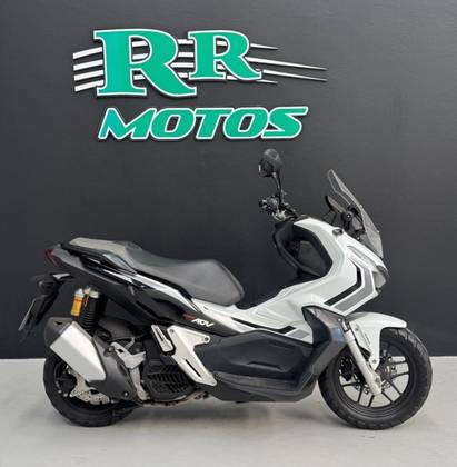 HONDA ADV 