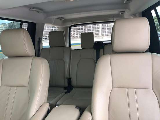 LAND ROVER-DISCOVERY 4-3.0 SE 4X4 V6 24V BI-TURBO DIESEL 4P AUTOMÁTICO LAND ROVER-DISCOVERY 4-2011