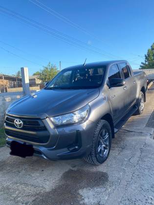 Imagem de TOYOTA HILUX 2.8 D-4D TURBO DIESEL CD SR 4X4 AUTOMÁTICO