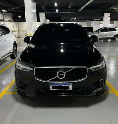 VOLVO-XC60-2018