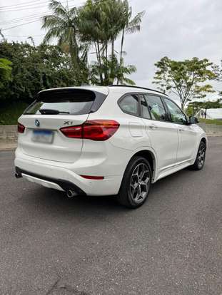 BMW-X1-2016