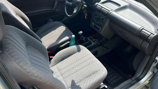 CHEVROLET-CORSA-1997