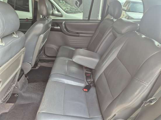 CHEVROLET-ZAFIRA-2010