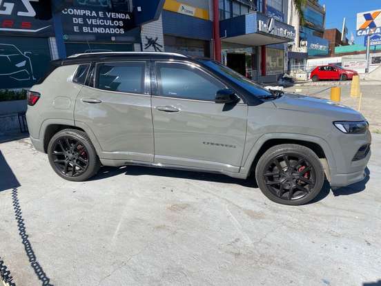 JEEP-COMPASS-2.0 HURRICANE 4 TURBO GASOLINA BLACKHAWK AT9 JEEP-COMPASS-2024