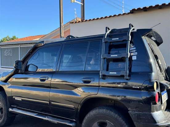 MITSUBISHI-PAJERO TR4-2.0 4X4 16V FLEX 4P MANUAL MITSUBISHI-PAJERO TR4-2008