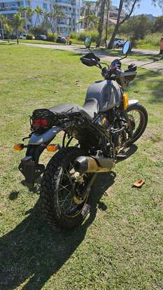 ROYAL ENFIELD-SCRAM 411-2023