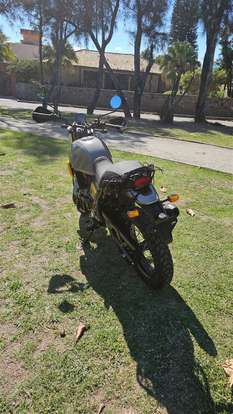 ROYAL ENFIELD-SCRAM 411-2023
