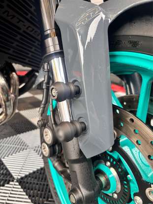 YAMAHA-MT-09-2024
