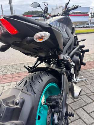 YAMAHA-MT-09-2024