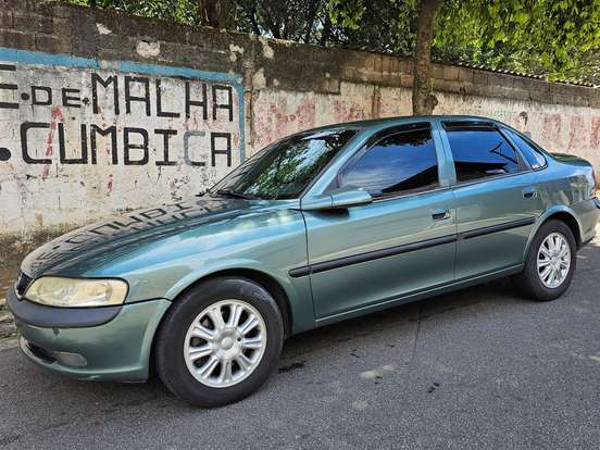 CHEVROLET-VECTRA-2.2 MPFI CD 16V GASOLINA 4P MANUAL CHEVROLET-VECTRA-1998