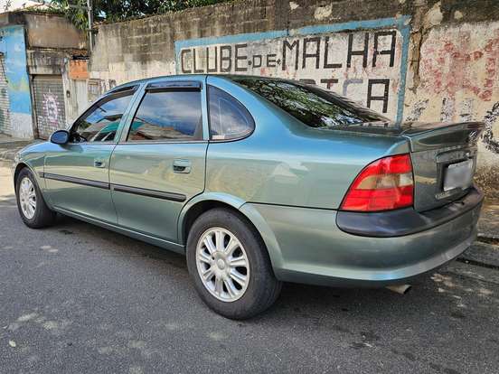 CHEVROLET-VECTRA-2.2 MPFI CD 16V GASOLINA 4P MANUAL CHEVROLET-VECTRA-1998