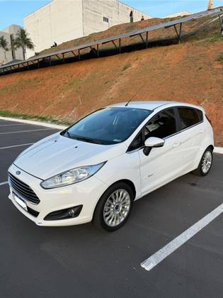 FORD FIESTA 1.0 ECOBOOST TITANIUM PLUS HATCH 12V GASOLINA 4P POWERSHIFT