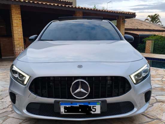 MERCEDES-BENZ-A 250-2019