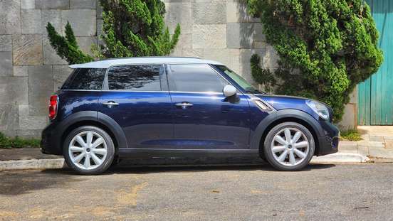 MINI-COUNTRYMAN-2015