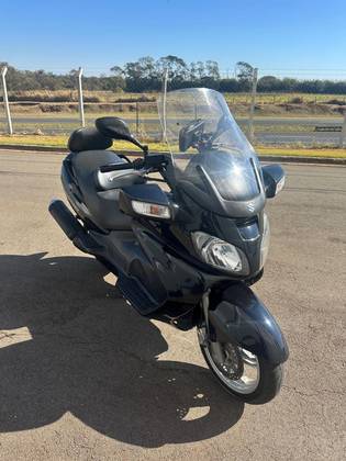 SUZUKI BURGMAN 650 