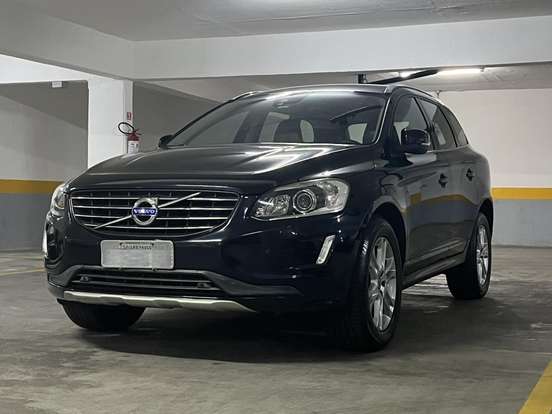 VOLVO-XC60-2015