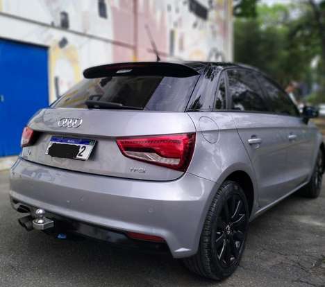 AUDI-A1-2015