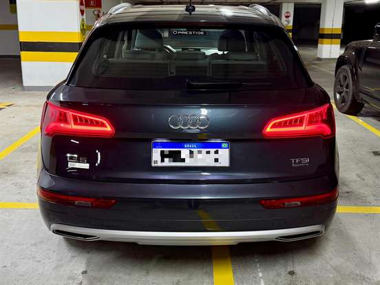 AUDI-Q5-2018