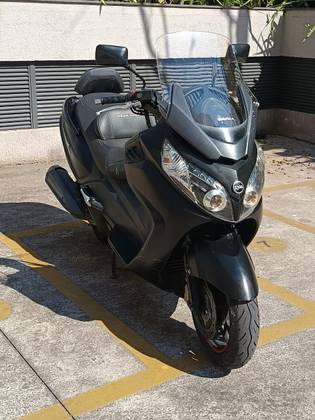 DAFRA MAXSYM 400i 