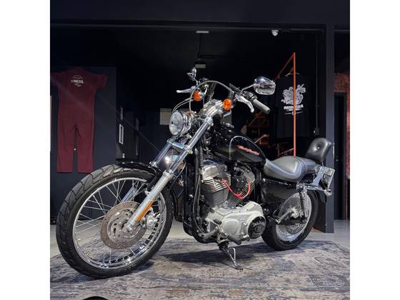 Harley-davidson Sportster-xl-883-custom: Motos usadas, seminovas e ...