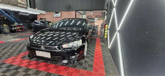 MITSUBISHI-LANCER-2.0 16V GASOLINA 4P AUTOMÁTICO MITSUBISHI-LANCER-2014