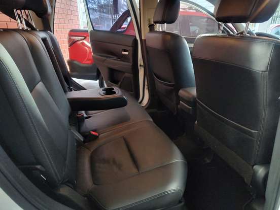 MITSUBISHI-OUTLANDER-2.0 16V GASOLINA 4P AUTOMÁTICO MITSUBISHI-OUTLANDER-2014