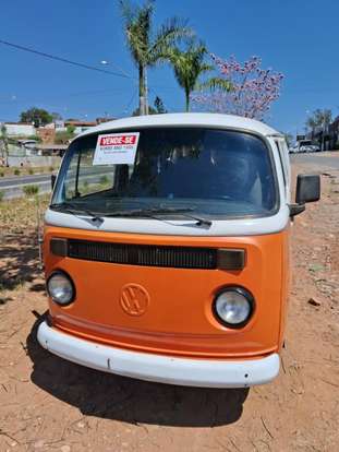 VOLKSWAGEN-KOMBI-1995