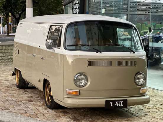 VOLKSWAGEN-KOMBI-1.6 MI FURGÃO 8V ÁLCOOL 3P MANUAL VOLKSWAGEN-KOMBI-1995