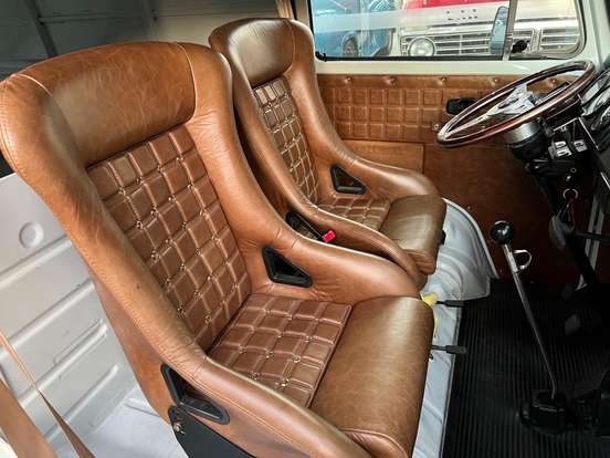 VOLKSWAGEN-KOMBI-1995