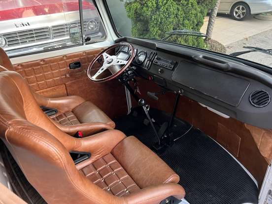 VOLKSWAGEN-KOMBI-1995