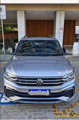 VOLKSWAGEN TIGUAN 2.0 300 TSI GASOLINA ALLSPACE R-LINE AUTOMÁTICO