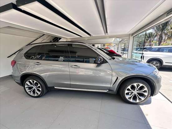 BMW-X5-3.0 FULL 4X4 35I 6 CILINDROS 24V GASOLINA 4P AUTOMÁTICO BMW-X5-2017