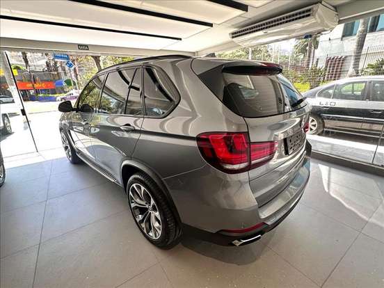 BMW-X5-3.0 FULL 4X4 35I 6 CILINDROS 24V GASOLINA 4P AUTOMÁTICO BMW-X5-2017