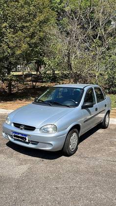 CHEVROLET CLASSIC 1.0 MPFI LIFE 8V FLEX 4P MANUAL