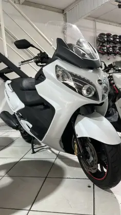 DAFRA MAXSYM 400i 