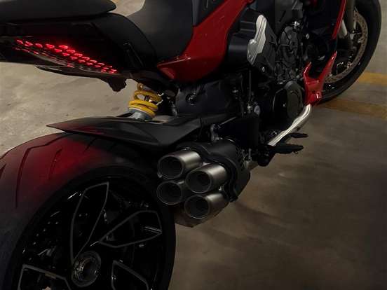 DUCATI-DIAVEL V4 DUCATI-DIAVEL V4-2024