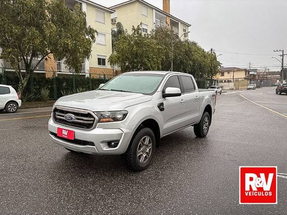 FORD RANGER 2.2 XLS 4X4 CD 16V DIESEL 4P AUTOMÁTICO