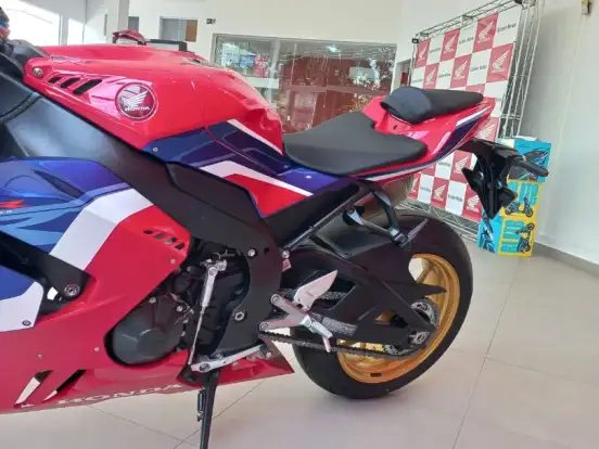 HONDA-CBR 1000RR-R FIREBLADE SP HONDA-CBR 1000RR-R FIREBLADE SP-2022
