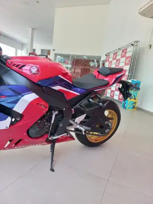 HONDA-CBR 1000RR-R FIREBLADE SP-2022