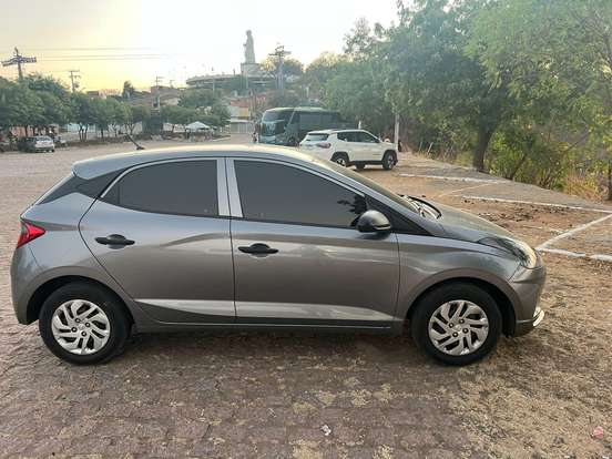 HYUNDAI-HB20-2021