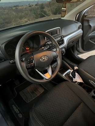 HYUNDAI-HB20-2021
